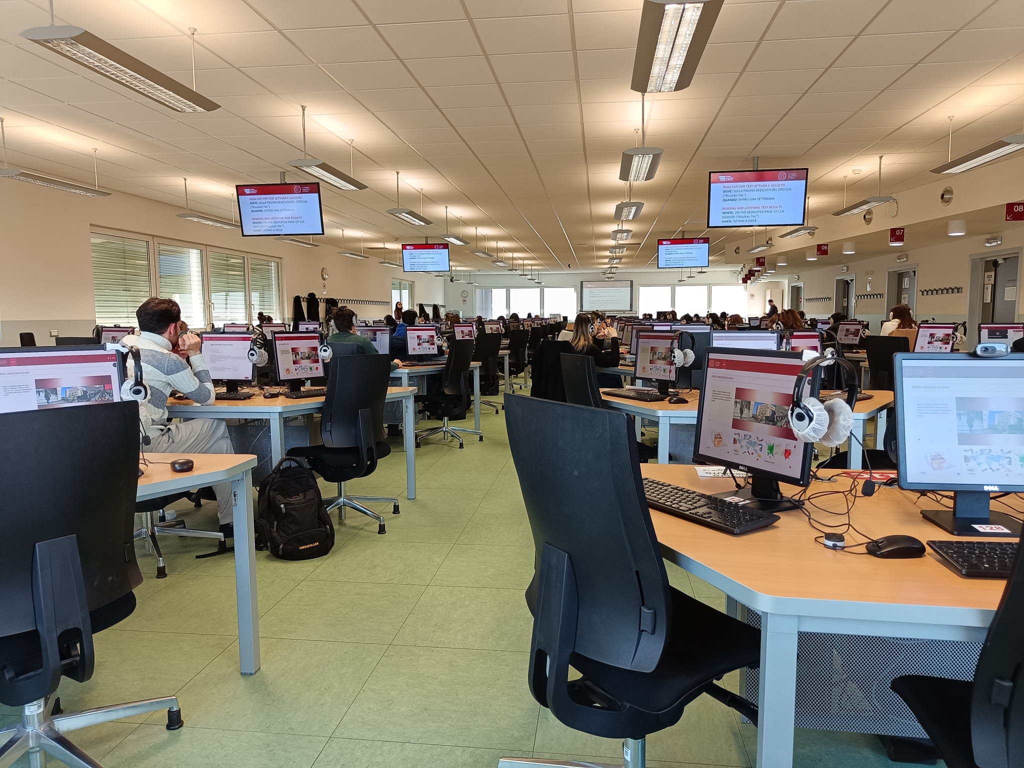 Foto dell'aula in cui si svolgono i testi di abilità linguistica